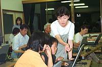 藧01